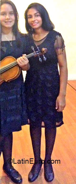 Date this georgeous Venezuela girl Joelyis from Carupana VE529