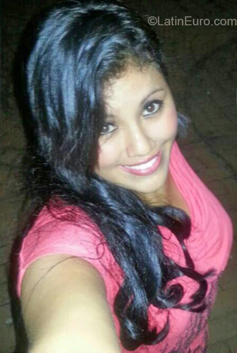 Date this fun Honduras girl Saray from Choluteca HN1555