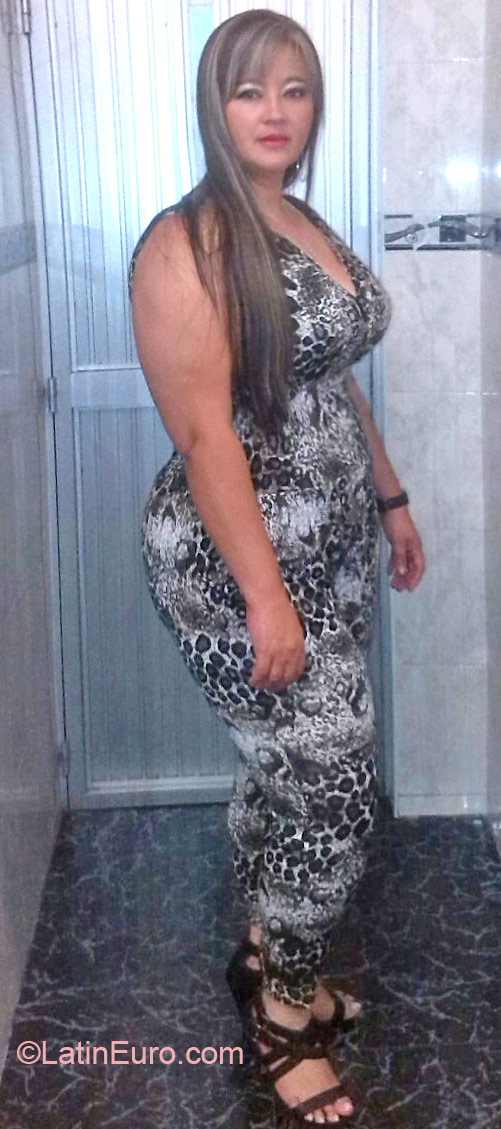 Date this foxy Colombia girl Ana maria jimen from Manizales CO17652