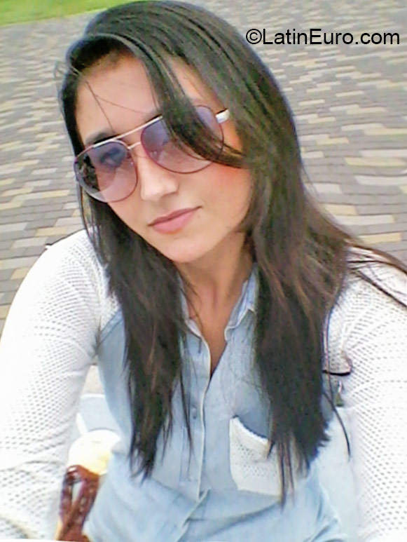 Date this pretty Panama girl Alexandra from Panama PA634