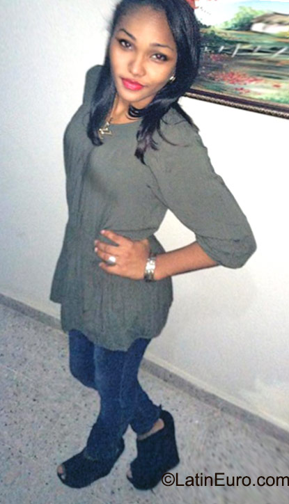 Date this gorgeous Dominican Republic girl Soribel from Santiago DO22837