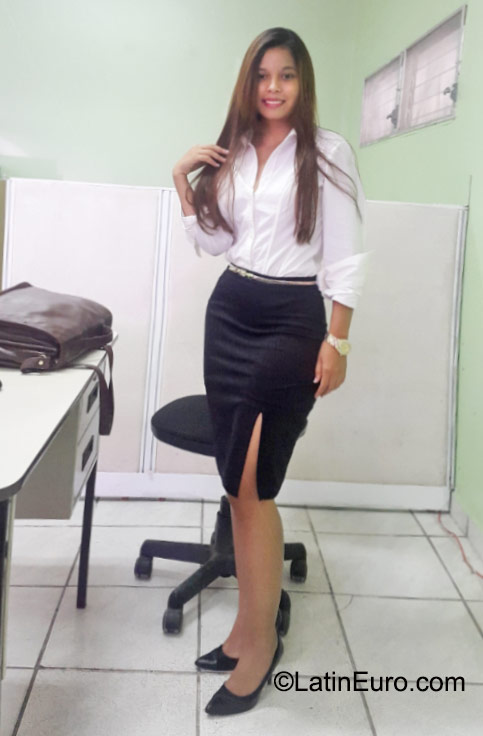 Date this hard body Honduras girl Lis from La Ceiba HN1612