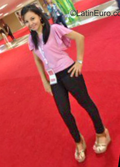 Date this athletic Panama girl Damaris from Carupana PA657