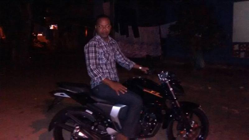 Date this cute Colombia man Edwin Pomare from Archipielago De San Andres Island. CO17811