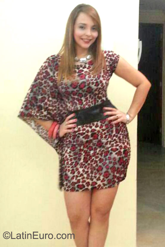 Date this sultry Venezuela girl Any from Valera VE601