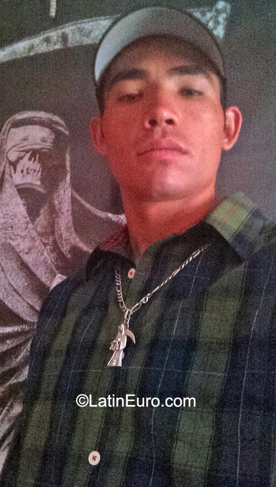 Date this lovely Mexico man Jairo from Chihuahua MX1446