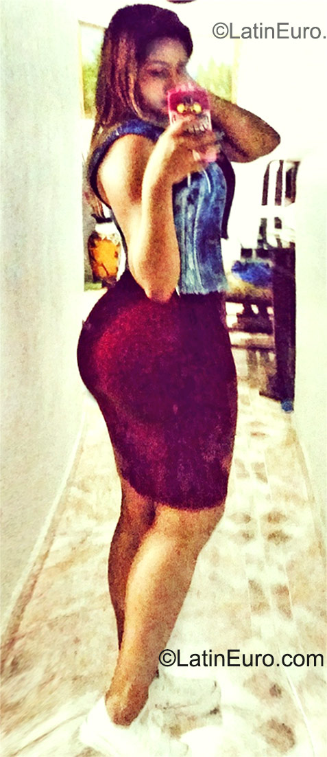 Date this lovely Panama girl Linda from Panama City PA1079