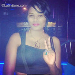 athletic Dominican Republic girl Yeimi from Santo Domingo DO23059