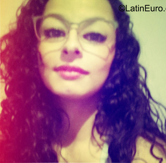 Date this beautiful Colombia girl Natalia from Medellin CO17933