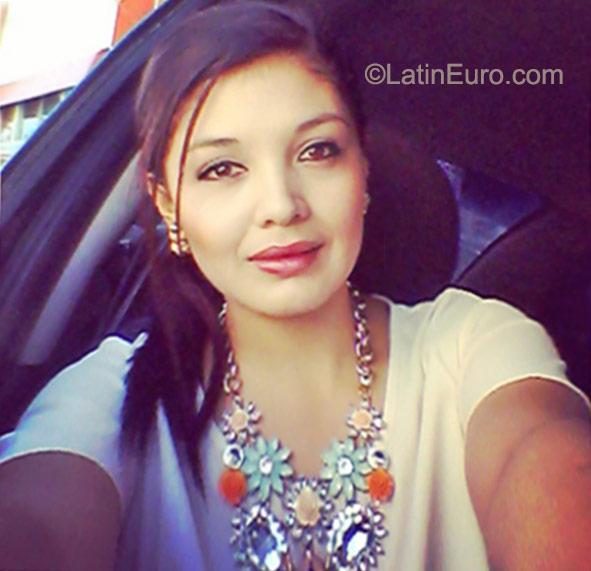 Date this hard body Honduras girl Evelin from Siguatepeque HN1683