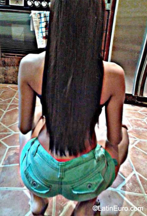 Date this delightful Dominican Republic girl Jasmin from Santo Domingo DO23338
