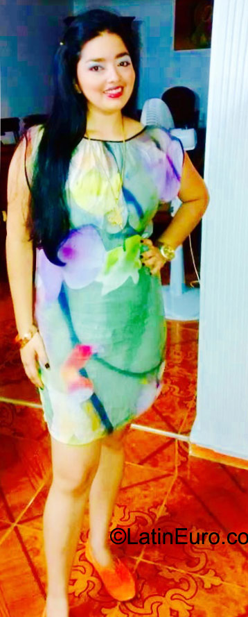 Date this delightful Colombia girl Monica from Barranquilla CO18059