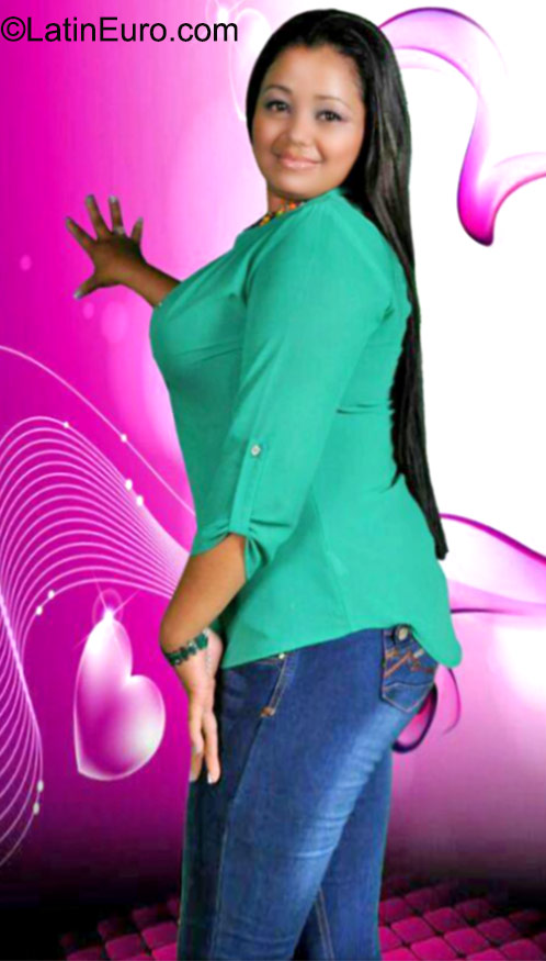 Date this sultry Honduras girl Nataly from El Progreso HN1749