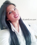 stunning Colombia girl Danna from Bogota CO18165