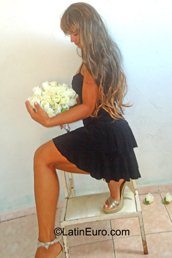 Date this hot Brazil girl Bela from Recife BR9544