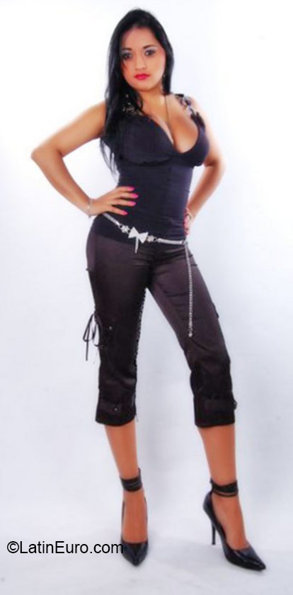 Date this beautiful Colombia girl Andrea from Medellin CO18213