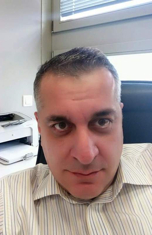 Date this beautiful United Kingdom man Nikoloz from Aberdeen MY64