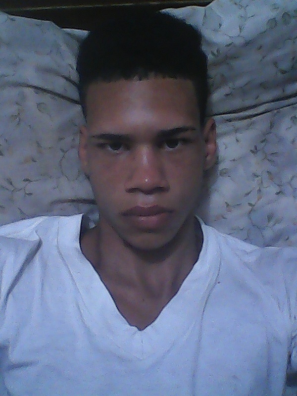 Date this nice looking United States man Anderson santan from Republica Dominicana US16646