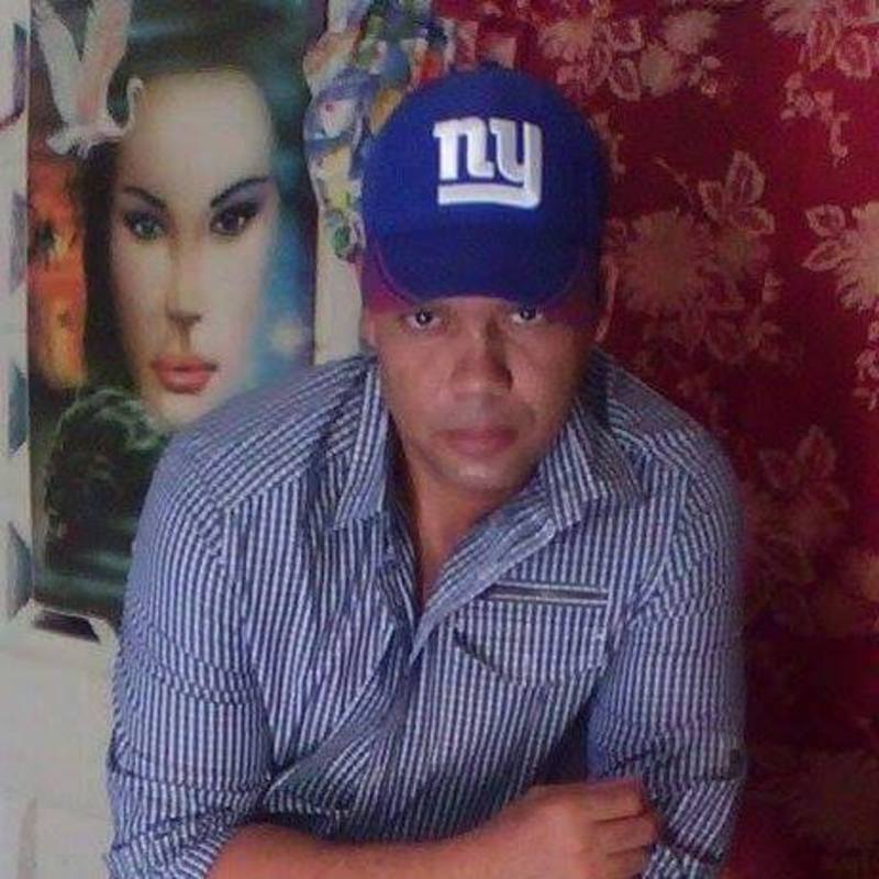 Date this attractive Dominican Republic man Leonardo santan from Santiago DO23878