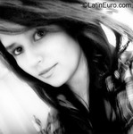 fun Colombia girl Laura from Bogota CO18284