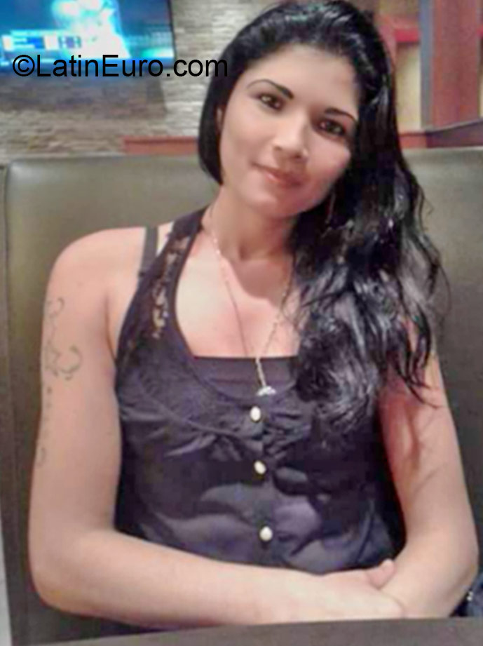 Date this lovely Panama girl Maribel from Panama City PA752