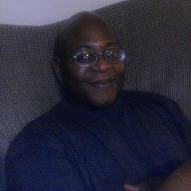 Date this lovely United States man Goyo from Chicago US16728