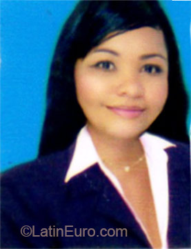 Date this happy Colombia girl Adriana from Barranquilla CO18315