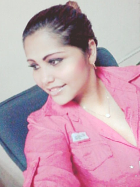 Date this good-looking Panama girl Cinthia from Panama City PA778