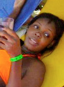 Date this attractive Dominican Republic girl Elena from Santo Domingo DO24115