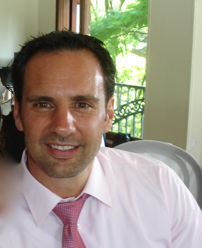 Date this delightful United States man Brad from Columbus US16808