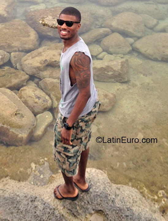 Date this sultry United States man JJMcRae from Arlington US16816