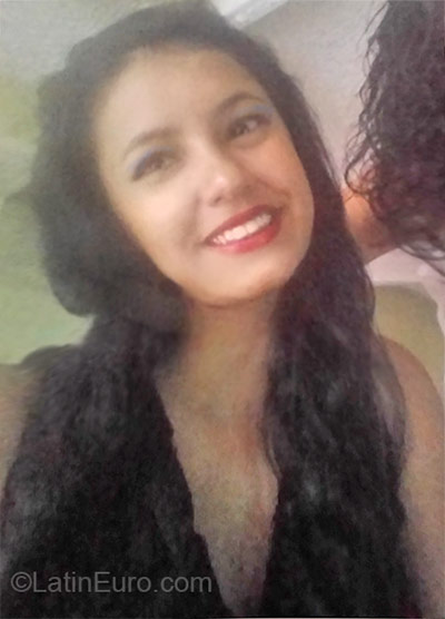 Date this passionate Colombia girl Dani from Cucuta CO18397