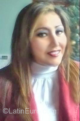 Date this voluptuous Colombia girl Nora from Bogota CO18416