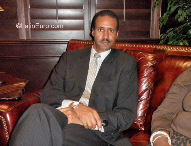 Date this sensual United States man OneWarren from Phila. US16858