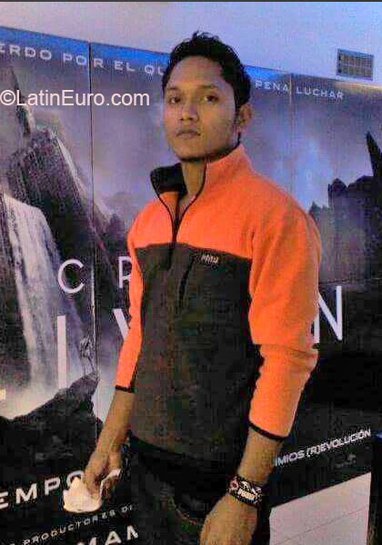 Date this sultry Panama man Shemia from Panama PA845