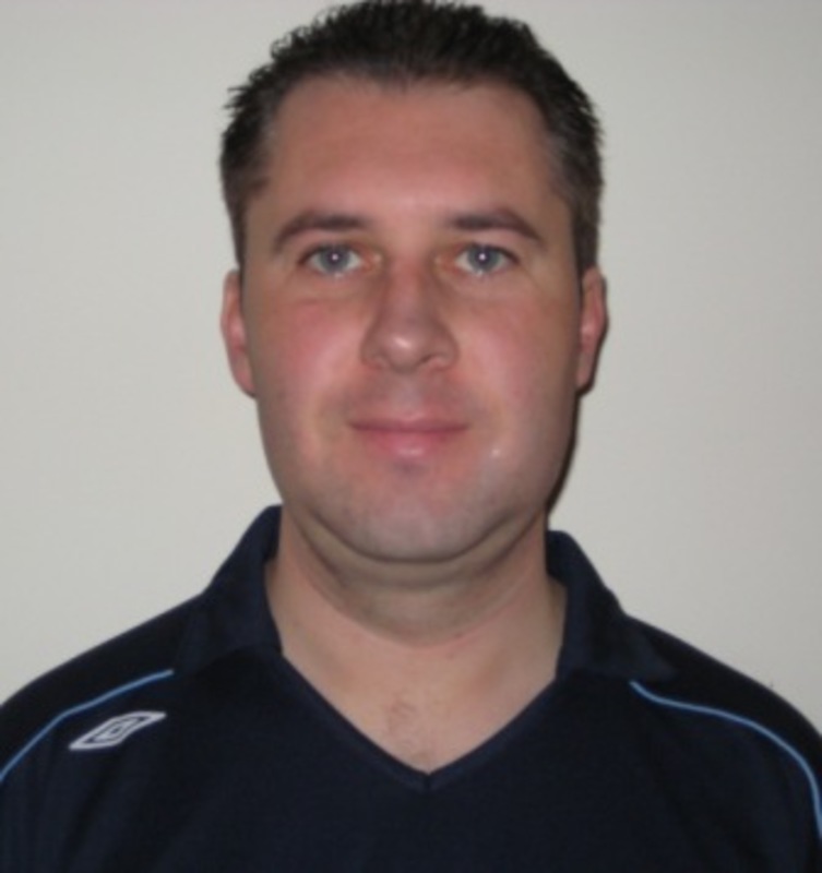 Date this fun United Kingdom man Dickon from Gillingham GB857