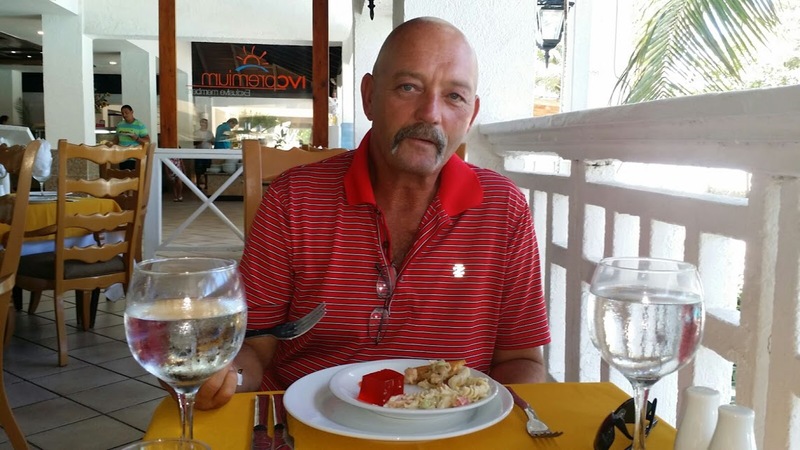 Date this pretty United States man Springs from Steamboat Springs US17039