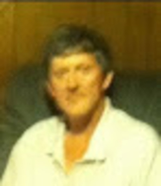 Date this voluptuous United States man Cameron from Mattapoisett US17047