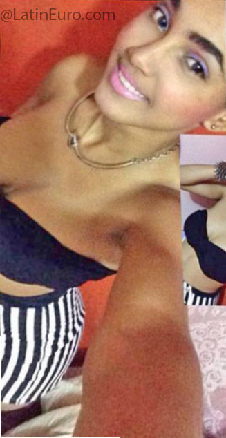 Date this hot Dominican Republic girl Kiara garcia ca from Santo Domingo DO24965