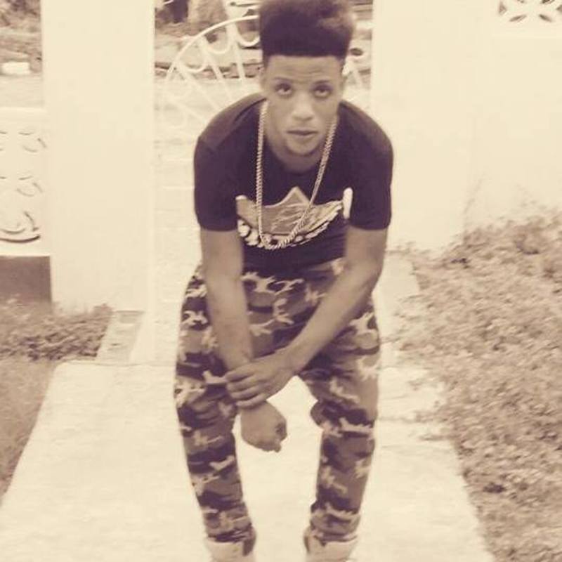 Date this good-looking Jamaica man John from Kingston JM2267