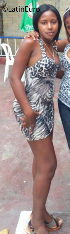 Date this stunning Dominican Republic girl Caroline from La Romana DO25058