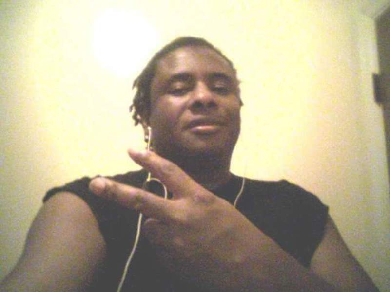 Date this nice looking United States man Justin from Atlanta US17151