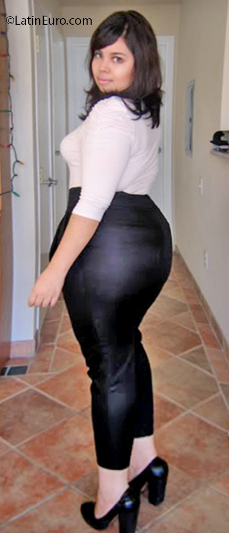 Date this stunning Brazil girl JulliannBR from Recife BR9618