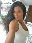 good-looking Brazil girl Beatriz from Rio De Janeiro BR9624