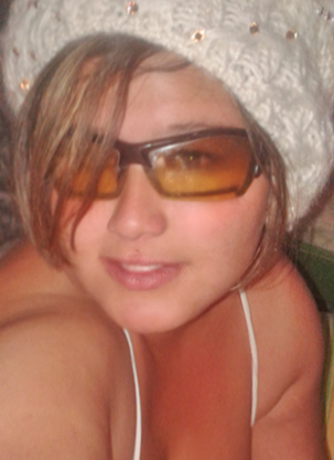 Date this sultry Colombia girl Alejandra from Bogota CO18814