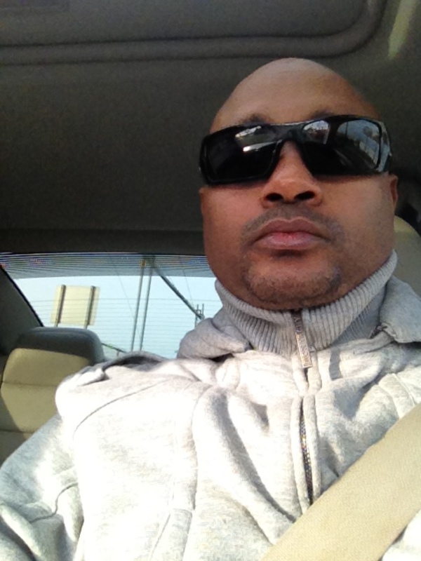 Date this cute United States man Adoni614 from Columbus US17255