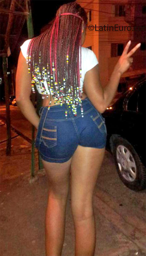 Date this exotic Dominican Republic girl Ana teresa from Santo Domingo DO25527