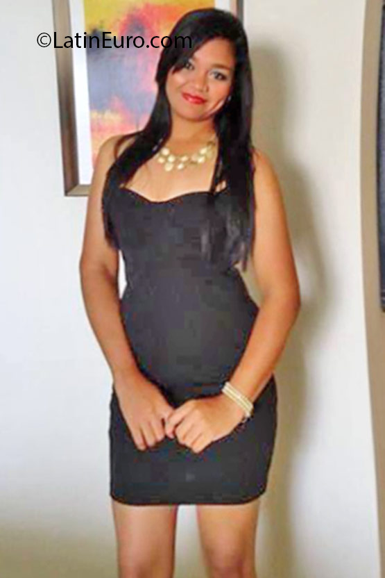 Date this lovely Panama girl Michel from David PA995