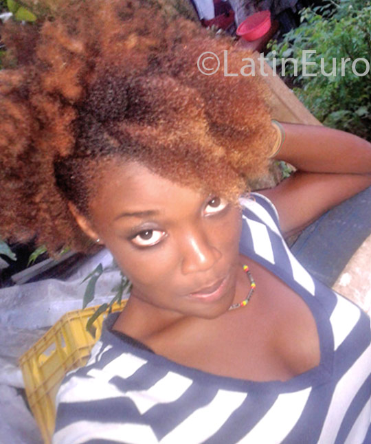 Date this passionate Jamaica girl Celia from Kingston JM2302