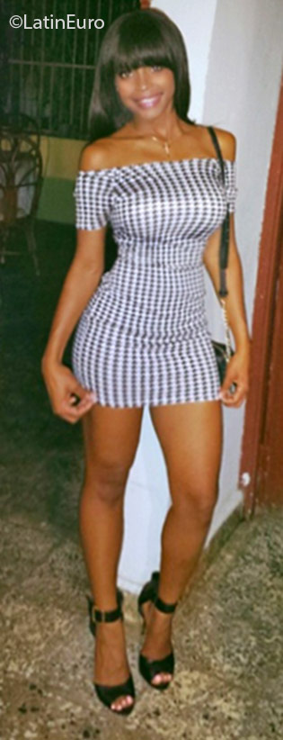 Date this funny Dominican Republic girl Rocio from San Pedro de Macoris DO25554